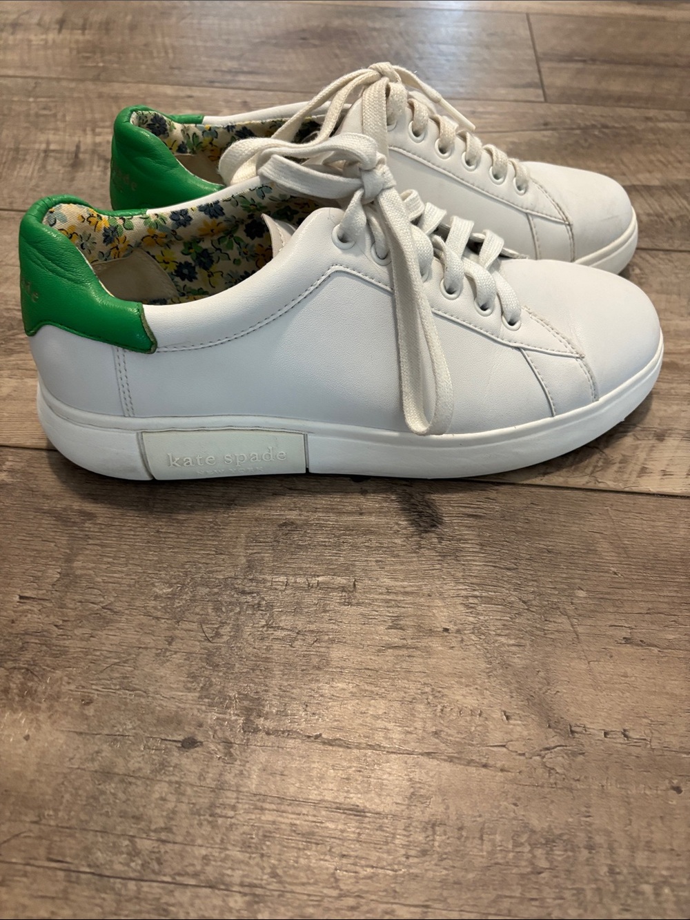 kate spade White and Green Leather Sneakers - Picture 2 of 6